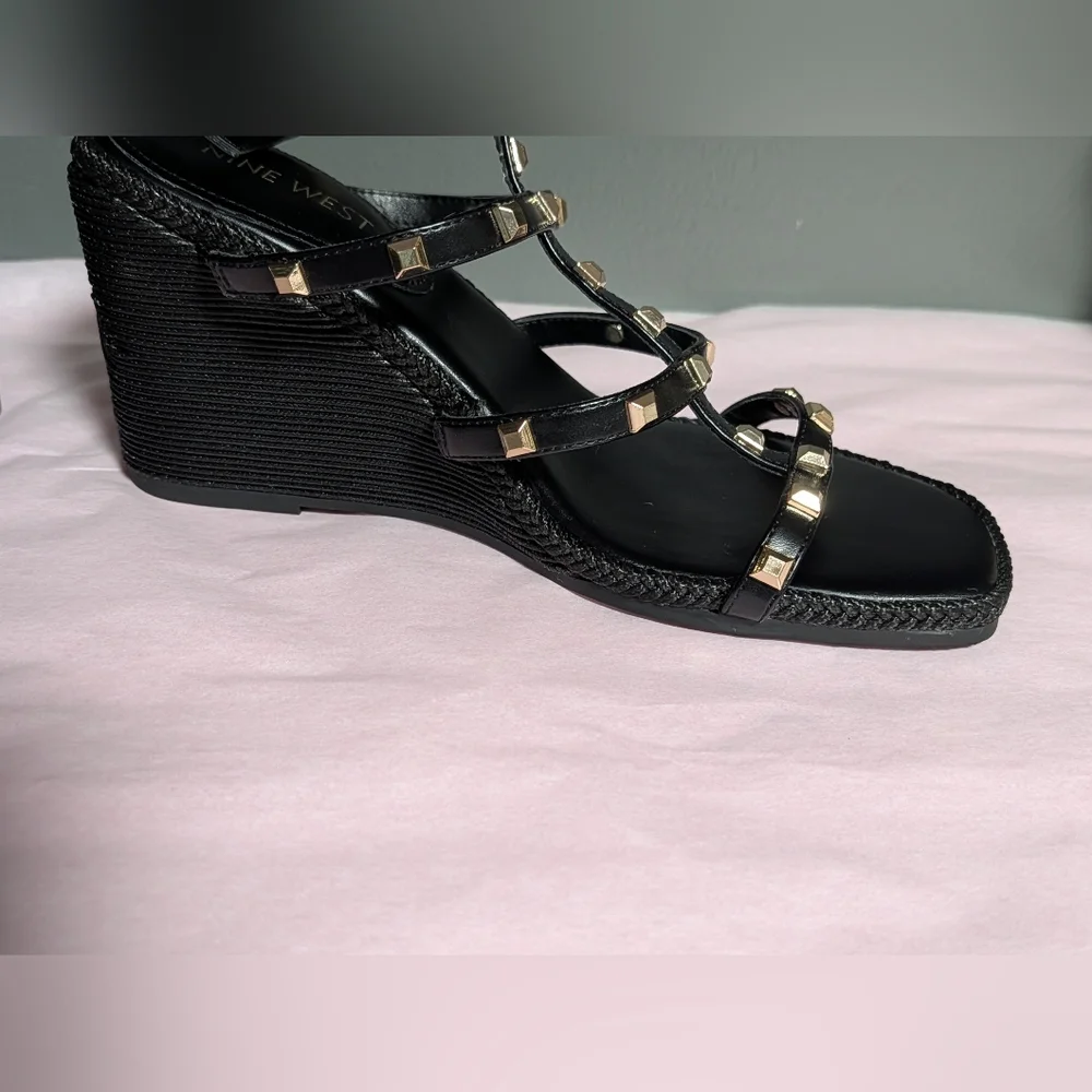 Nine West chic black